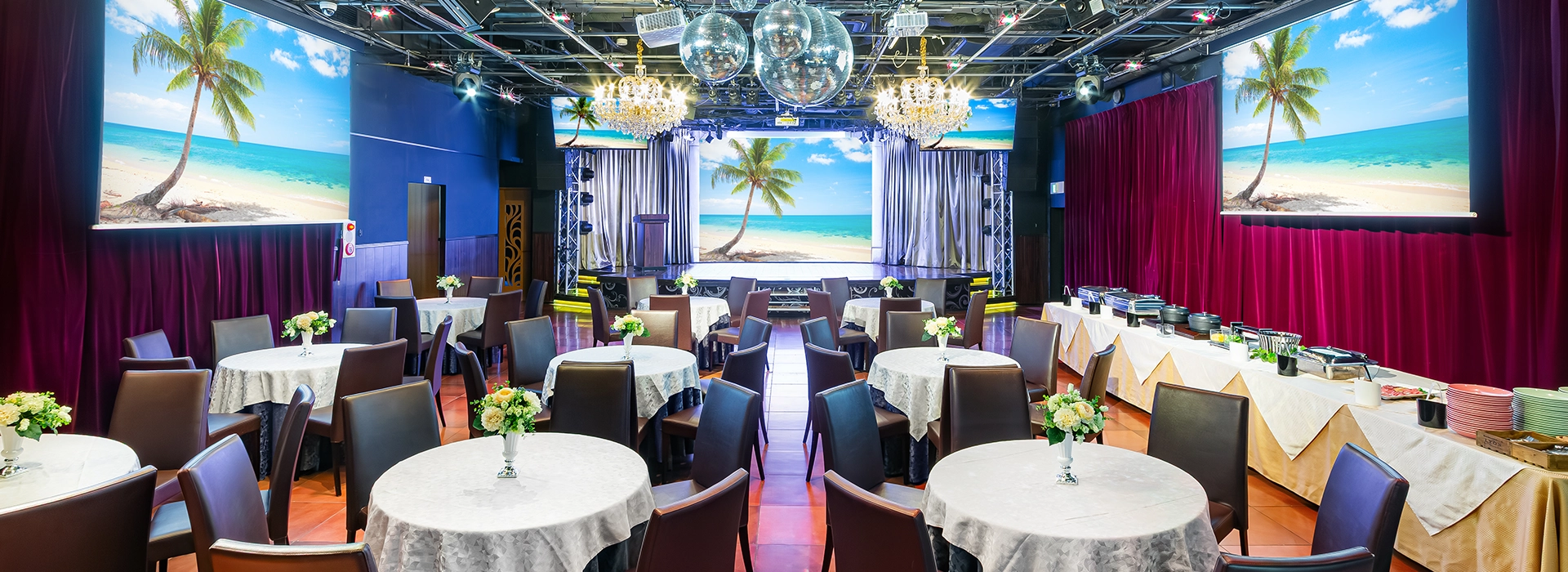 専属スタッフが幹事様をサポート！お祝いに最適な演出も各種ご用意しております