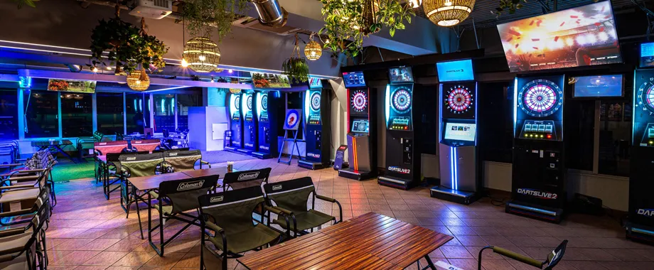 スリーモンキーズカフェ新宿本店 8F