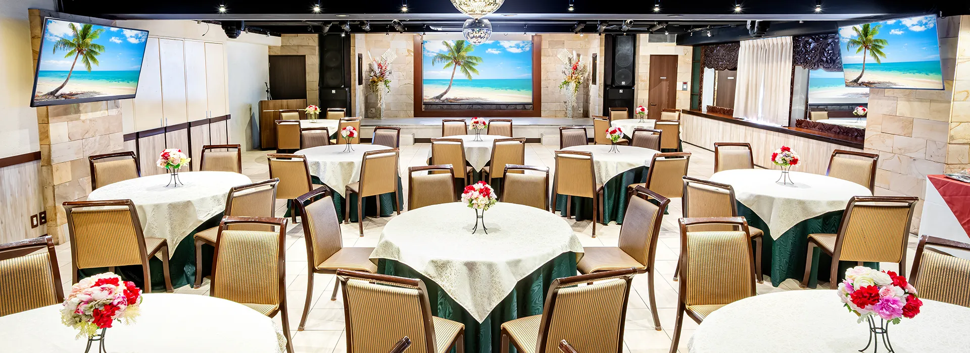 6F グレースバリ～ルフール～　40名様～100名様お勧め　大型ステージを完備した会場